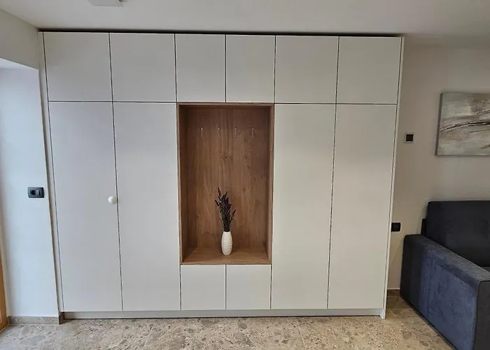 Appprusnik Apartman *